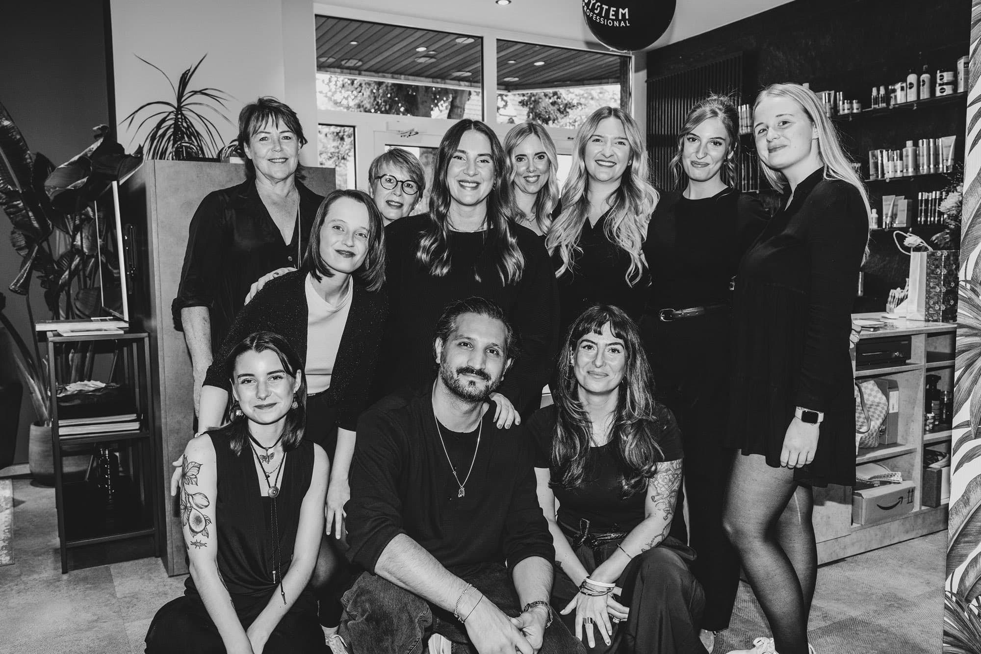 The Farahani Bonn team celebrating the System Professional Flagship Salon award